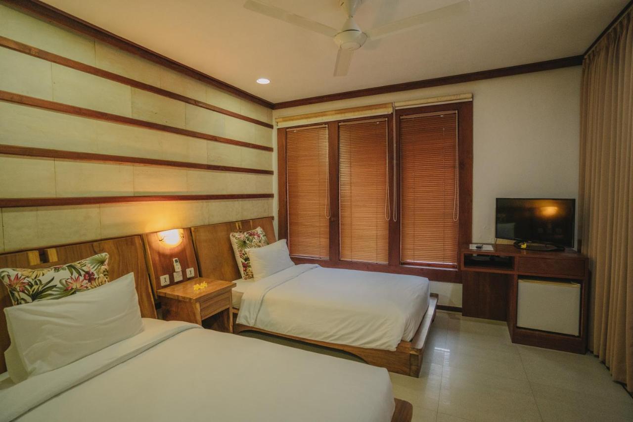 Segara Beach House Kuta Lombok Exterior foto
